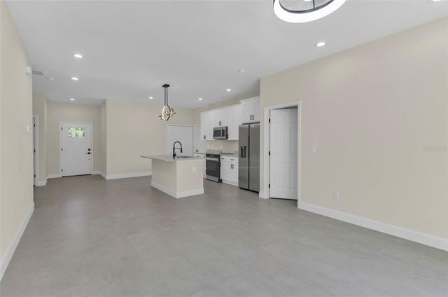 1686 17TH STREET, Orange City, FL 32763