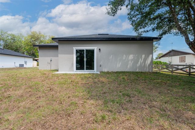 1686 17TH STREET, Orange City, FL 32763