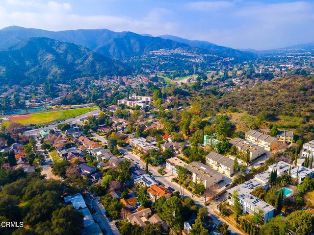 3 Vista Del Verde Drive, Glendale, CA 91208