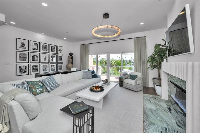 3390 W MARITANA DRIVE 4, St Pete Beach, FL 33706