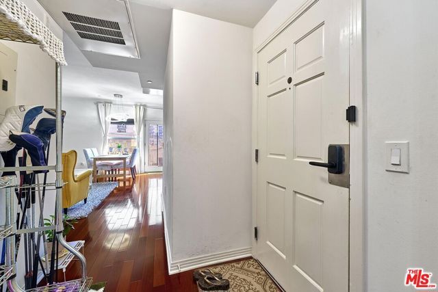 1025 Dewey Avenue 202, Los Angeles, CA 90006