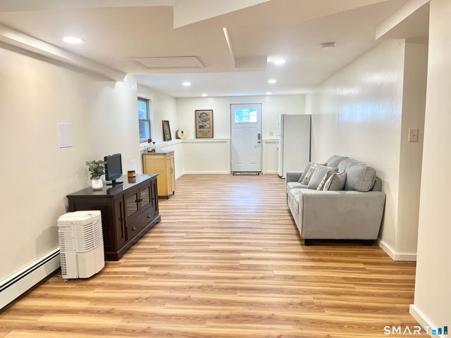 81 Briarwood Drive, Guilford, CT 06437