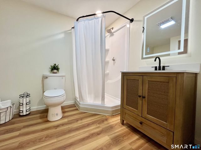 81 Briarwood Drive, Guilford, CT 06437