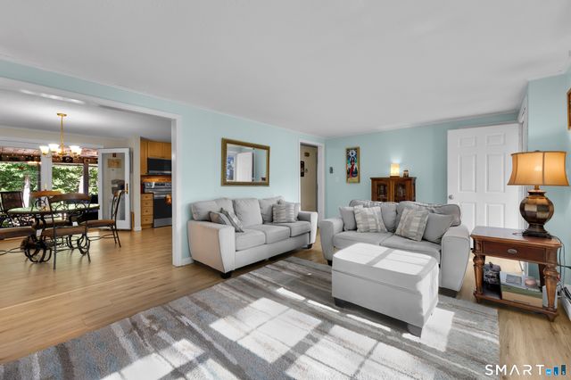 81 Briarwood Drive, Guilford, CT 06437