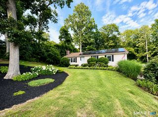 81 Briarwood Drive, Guilford, CT 06437