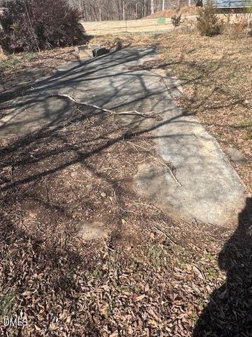 1922 Long Dairy Road, Graham, NC 27253