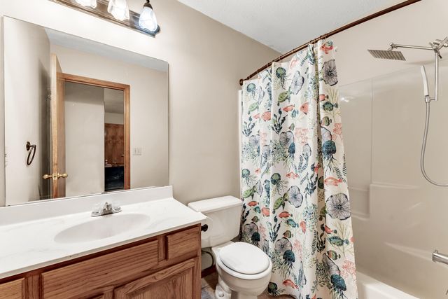 433 S Devonshire Street, Nixa, MO 65714