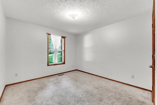 433 S Devonshire Street, Nixa, MO 65714