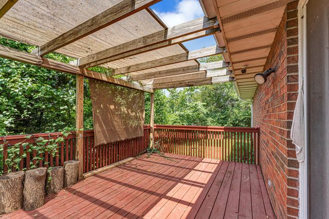 433 S Devonshire Street, Nixa, MO 65714