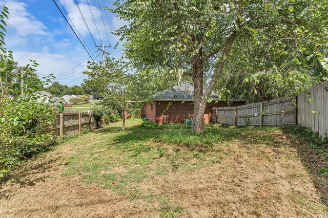 433 S Devonshire Street, Nixa, MO 65714