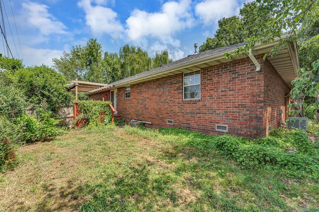 433 S Devonshire Street, Nixa, MO 65714