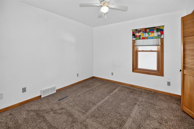 2826 S Chase AVENUE, Milwaukee, WI 53207