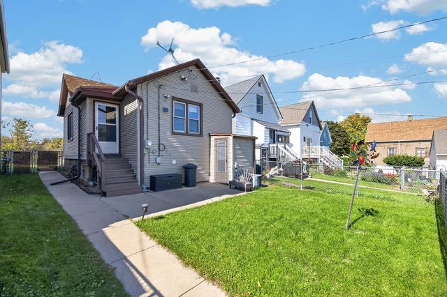 2826 S Chase AVENUE, Milwaukee, WI 53207
