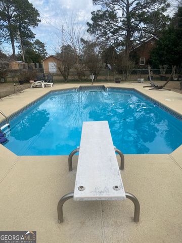 615 E 28th Avenue, Cordele, GA 31015