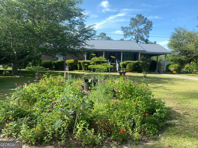 615 E 28th Avenue, Cordele, GA 31015