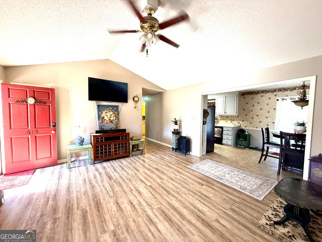 615 E 28th Avenue, Cordele, GA 31015