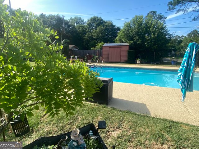 615 E 28th Avenue, Cordele, GA 31015