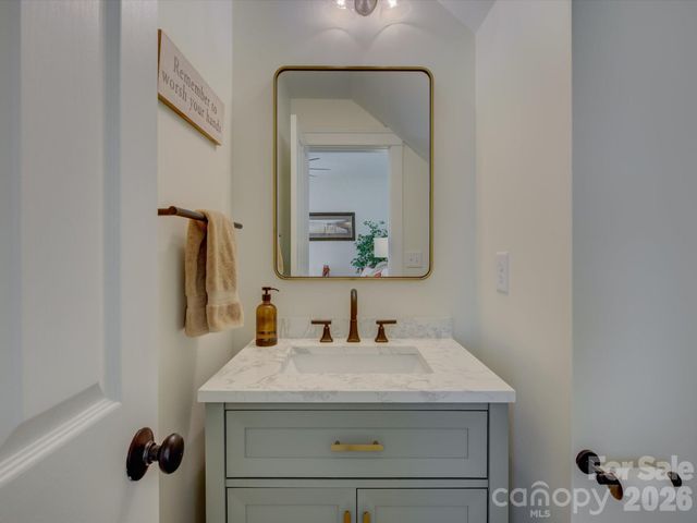 1305 Barnett Woods Crossing, Fort Mill, SC 29708