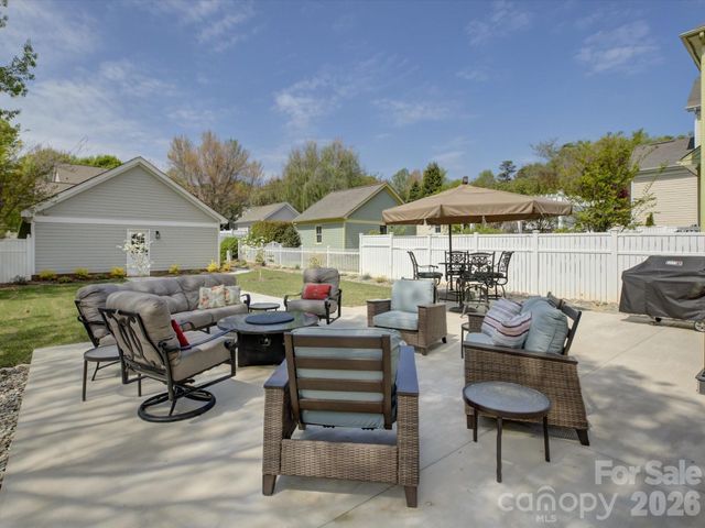 1305 Barnett Woods Crossing, Fort Mill, SC 29708