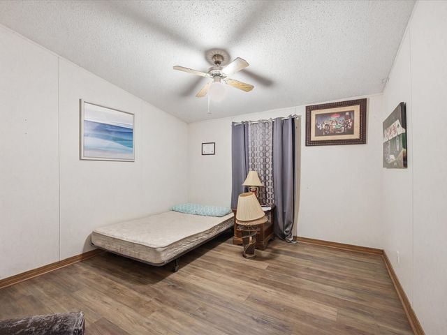 1711 County Road 0070, Corsicana, TX 75109