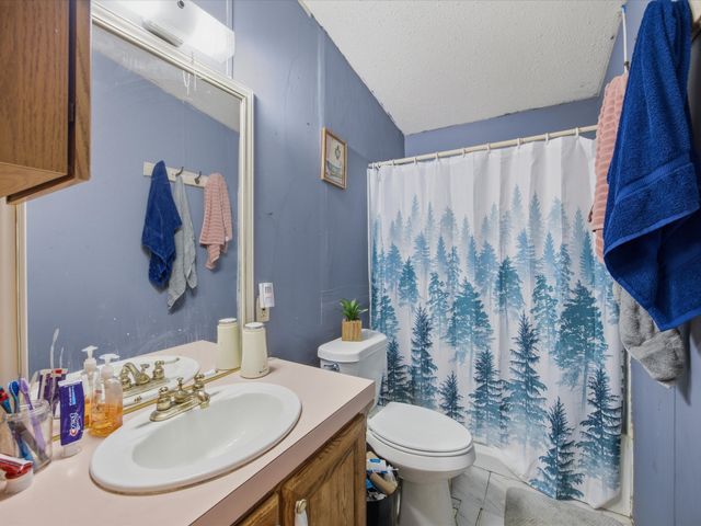 1711 County Road 0070, Corsicana, TX 75109