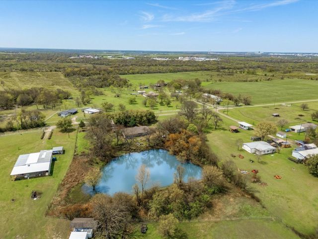 1711 County Road 0070, Corsicana, TX 75109