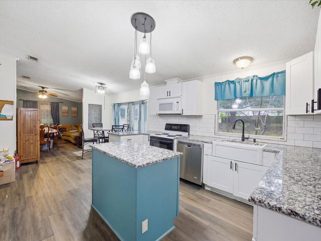 1711 County Road 0070, Corsicana, TX 75109