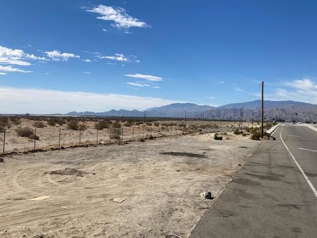 123 Date Palm Drive, Cathedral City, CA 92234