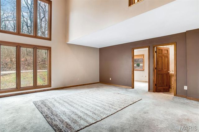 1 River Bend Drive, Fenton, MO 63026