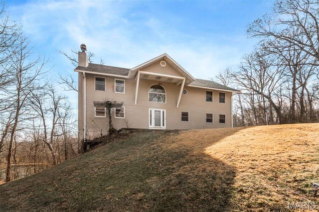 1 River Bend Drive, Fenton, MO 63026