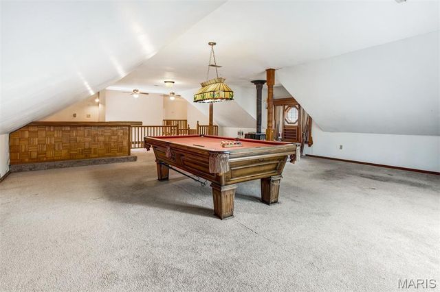 1 River Bend Drive, Fenton, MO 63026