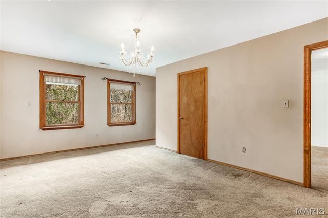 1 River Bend Drive, Fenton, MO 63026