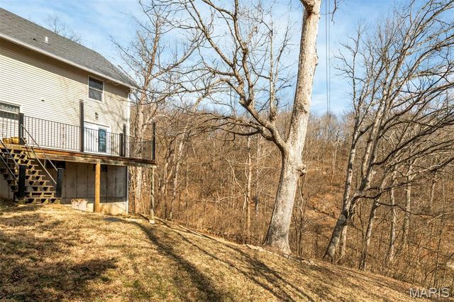 1 River Bend Drive, Fenton, MO 63026