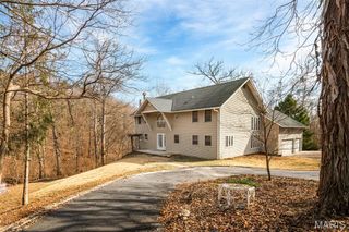1 River Bend Drive, Fenton, MO 63026