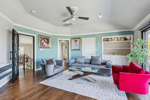 2601 Sir Gawain Lane, Lewisville, TX 75056