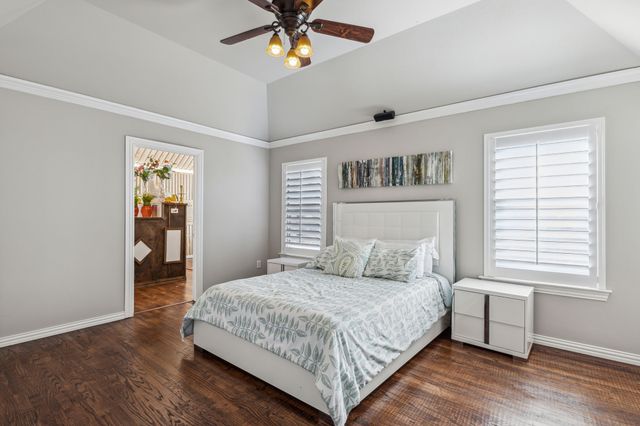 2601 Sir Gawain Lane, Lewisville, TX 75056