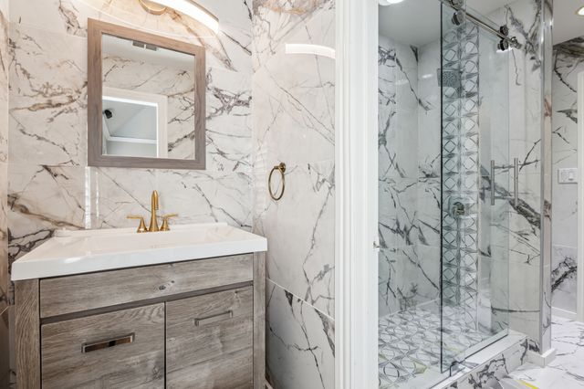 2601 Sir Gawain Lane, Lewisville, TX 75056