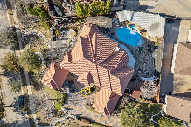 2601 Sir Gawain Lane, Lewisville, TX 75056