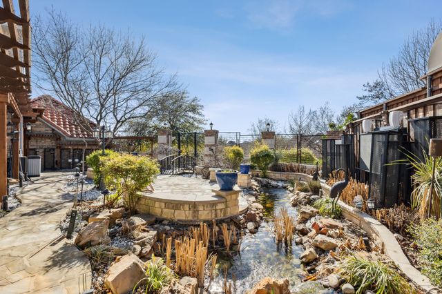 2601 Sir Gawain Lane, Lewisville, TX 75056