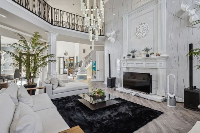 2601 Sir Gawain Lane, Lewisville, TX 75056