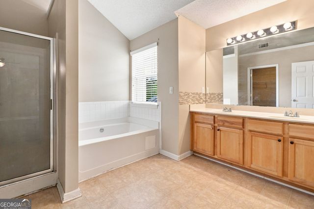 6959 Foxmoor Way, Douglasville, GA 30134