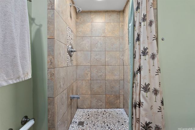 364 Seaside Avenue 509, Honolulu, HI 96815