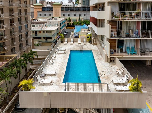 364 Seaside Avenue 509, Honolulu, HI 96815