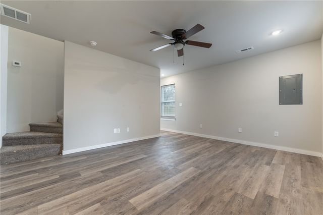 1370 N Porter Road 3, Fayetteville, AR 72703