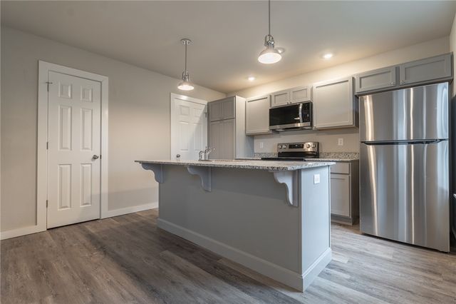 1370 N Porter Road 3, Fayetteville, AR 72703