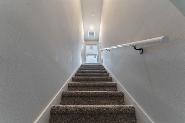 1370 N Porter Road 3, Fayetteville, AR 72703