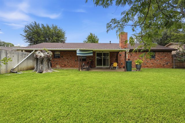 5421 Susan Lee Lane, North Richland Hills, TX 76180