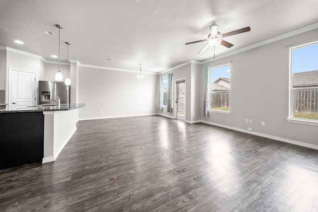 2113 Egret Dr, Corpus Christi, TX 78414