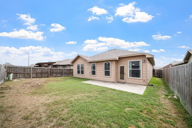 2113 Egret Dr, Corpus Christi, TX 78414