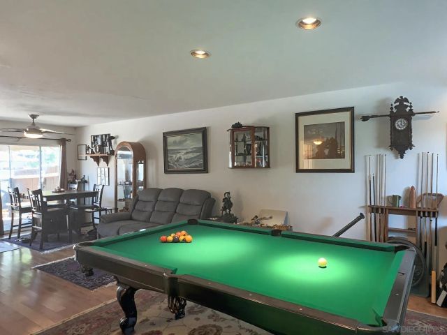 10618 QUEEN JESSICA LANE, Santee, CA 92071